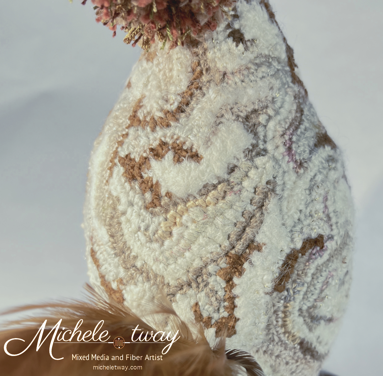 Close up photo of the stitch details and yarn textures on Nadya.